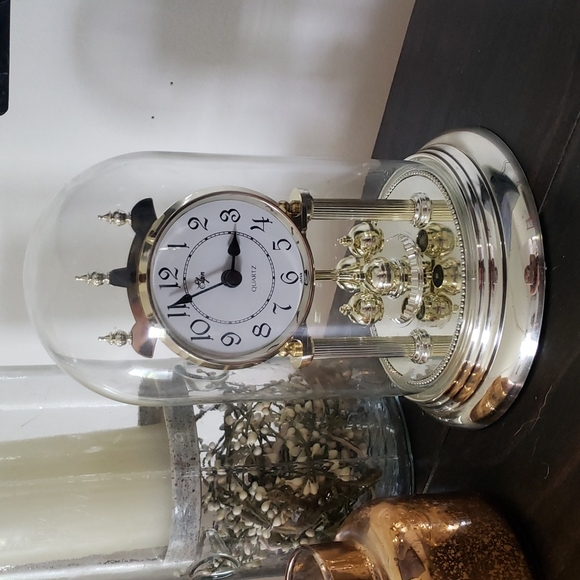 Eglin Other Vintage Elgin Quartz Glass Dome Table Clock With
